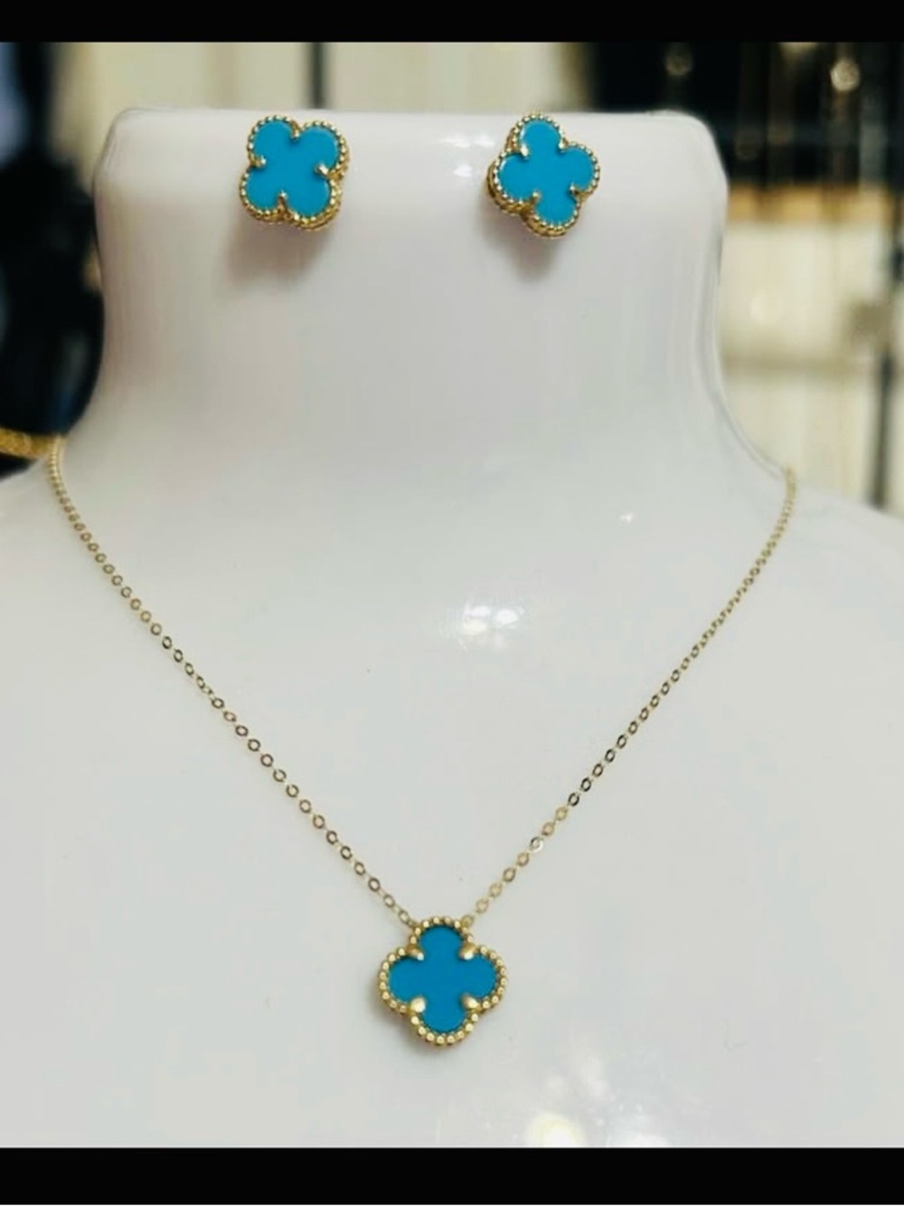 🍀 Turquoise Clover Set in 18K Saudi Gold 💙